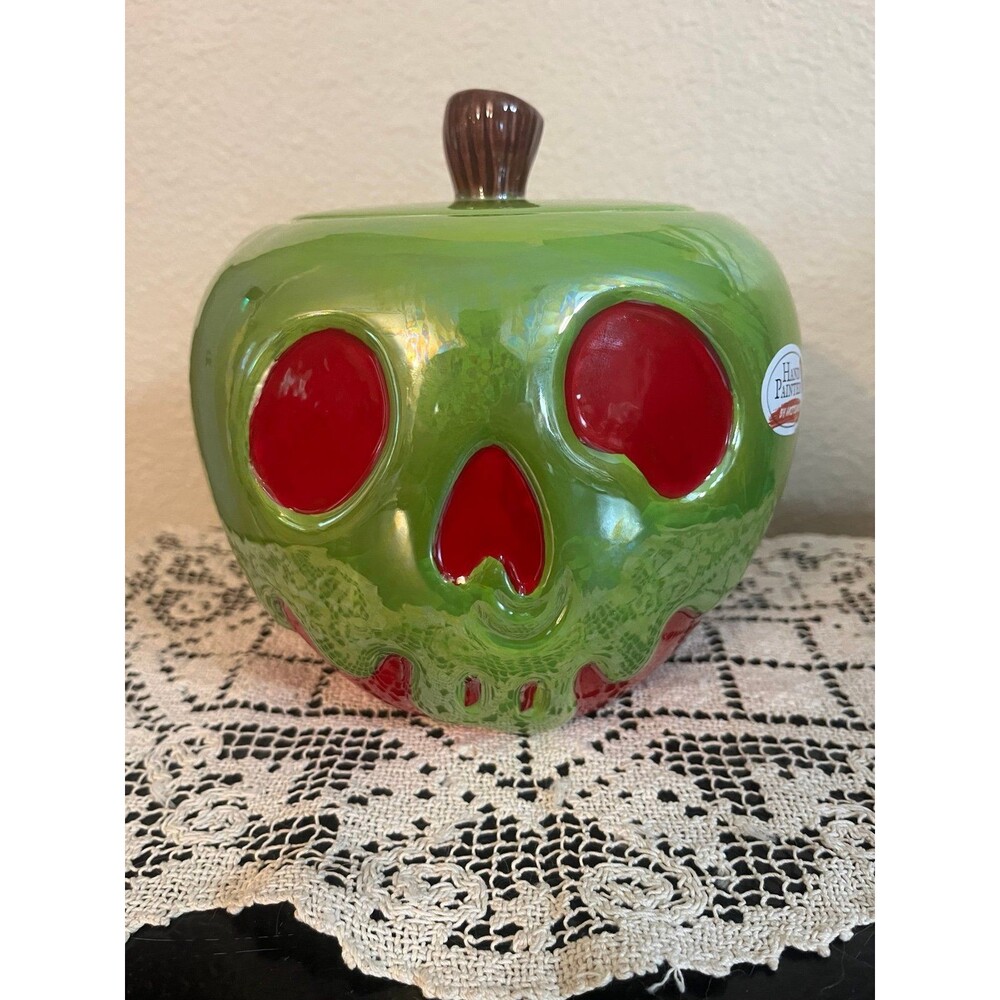 NEW Disney Villains Poison Apple Jar